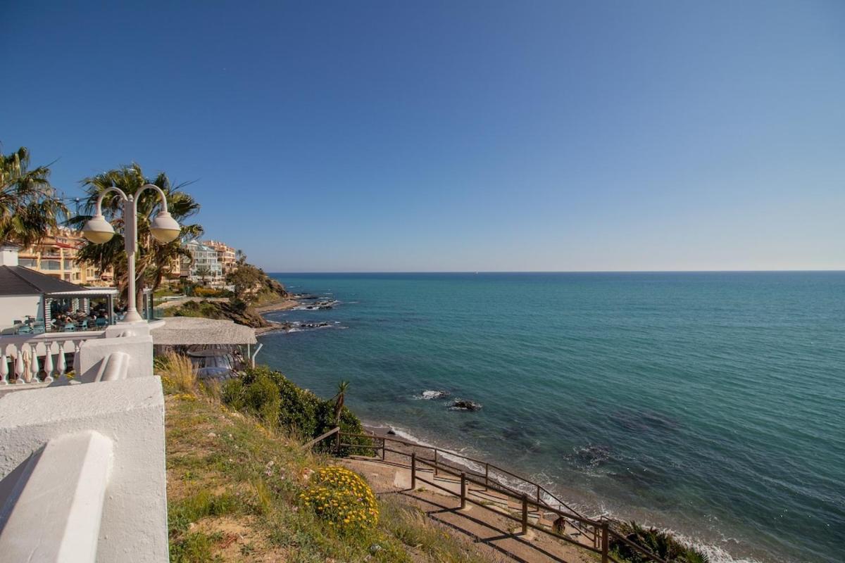 C43 - Family House With Terrace And Shared Pool Villa Benalmádena Exteriör bild